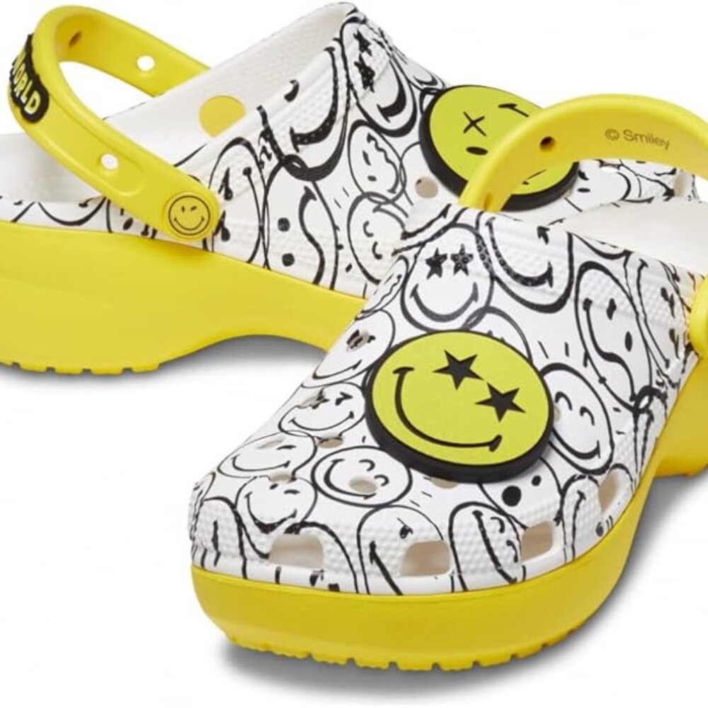 Crocs x Smiley World Classic Platform Clogs/Jibbitz charms Lightweight SZ 10